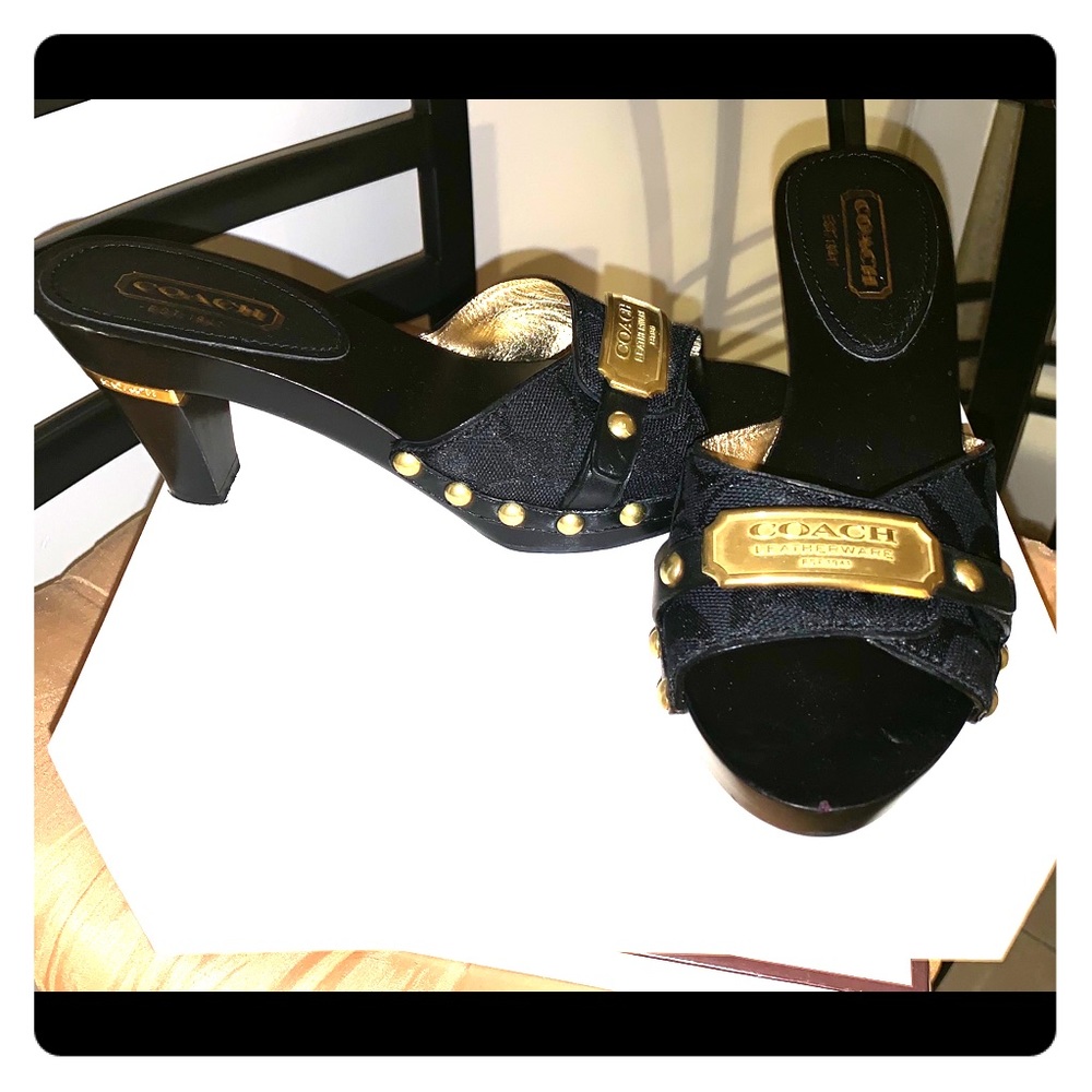 Black mini coach heel